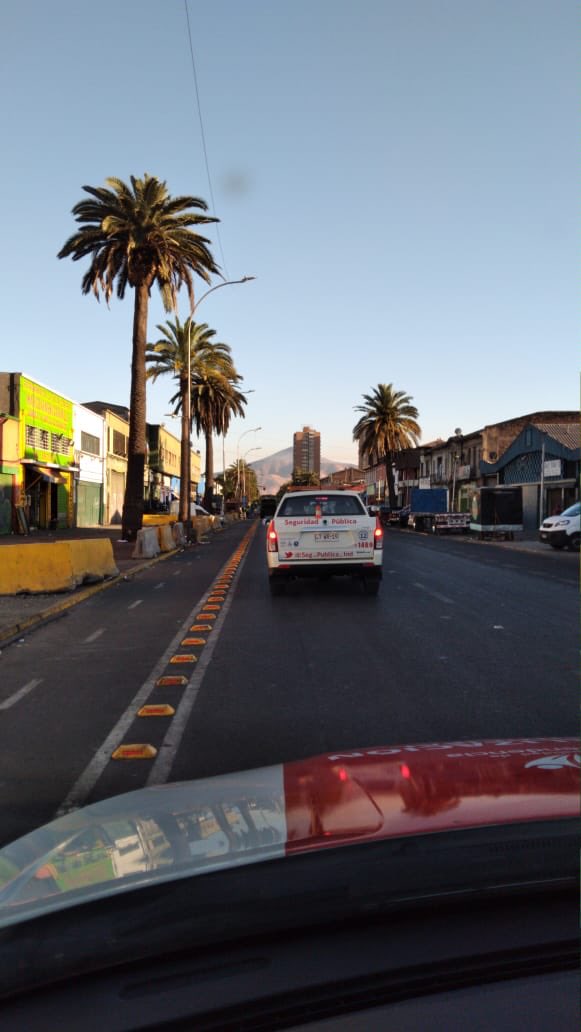 Junto al equipo de <a href="/Seg_Publica_Ind/">Independencia segura</a> hemos sido estrictos con el control del uso de la ciclovía, y seguiremos fiscalizando para que l@s automovilistas entiendan que es para las bicicletas. 
☎️ Recuerda denunciar al 1469.

#IndependenciaTeCuida