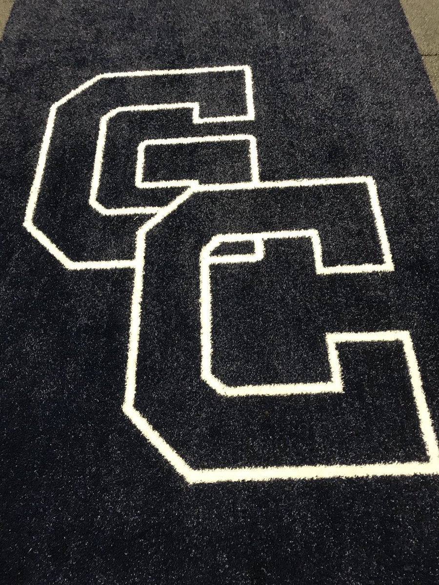 Gateschili_FB's tweet image. Love the GC logo on the strip of navy turf in our weight room!!#gcpride