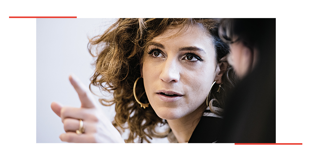 ScPoExecEd's tweet photo. En observant les émotions de leurs collaborateurs, les #managers gagnent en efficacité dans l'accompagnement de leurs #équipes.

Explications d'@ameliemottefs déléguée générale adjointe de la @fabriquespinoza et intervenante à @scpoexeced ➡️ https://t.co/UYuiTKh5X3

📸 @JueryF https://t.co/auSOoy3e1m