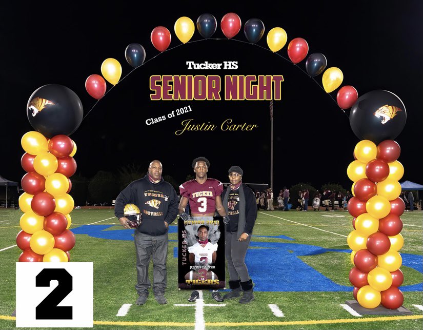TuckerFootball's tweet photo. Congratulations @IamCarter03 Your Tucker family is so proud of you 
￼🎉🎊👨🏾‍🎓🏈👑 #3 #JustinCarter #SeniorSzn #SeniorNight #TuckerFootball #WeAreTucker #TuckNation #ClassOf2021 🐅🐅🐅 https://t.co/J1tgRZ07s0