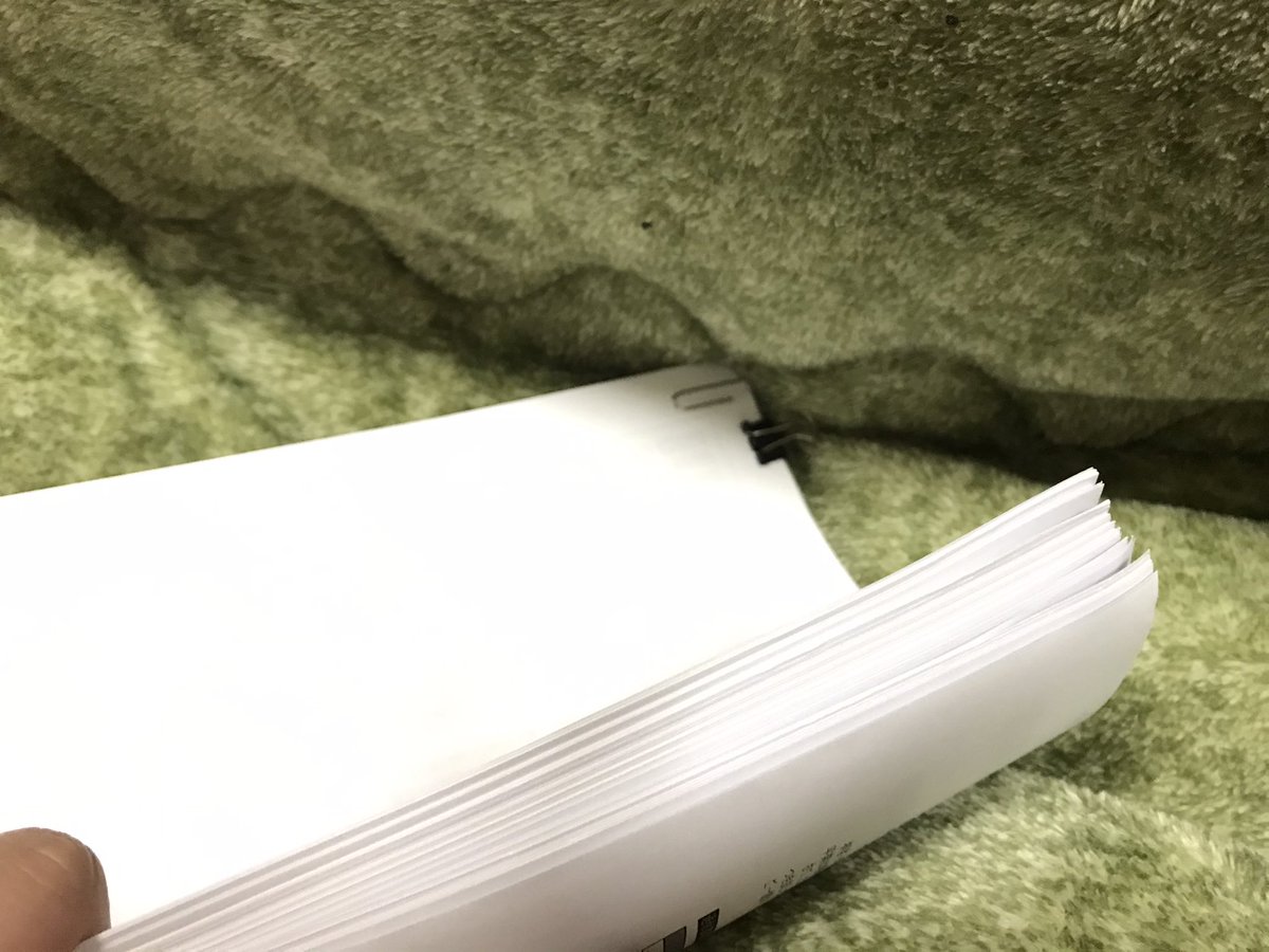 kittychaan24's tweet photo. いや、特定記録とかで届いたんやけども。返送書類２０通て。本やん。
最終日までに結構書類書いたけど、まだそんなにあるん😓しかも届いた３日後までが提出期限とかやったみたいで、開けてすぐ期限過ぎてる事に気づいて激萎え。 https://t.co/wfACHi6ext