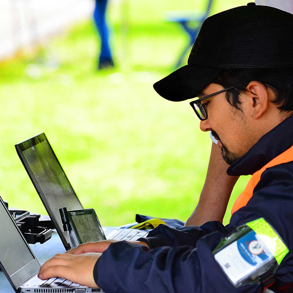 AsimetricDe's tweet photo. 🚦🔸Tu calibración de cinemómetros en el mejor lugar, confianza y seguridad es lo que nuestro equipo te ofrecerá, respaldados por onac ✔️👀
https://t.co/0M59ZguJb0

#seguridadvial #cinemómetros #calibración #onac #movilidad https://t.co/i9PQMqgBvV