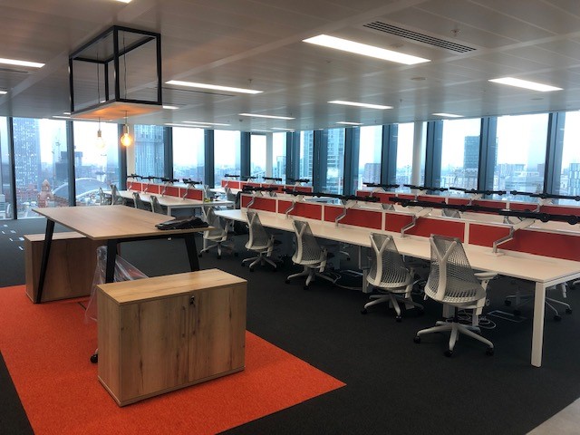 LtdFlexible's tweet photo. FBI recently completed a CAT B fit-out with new and existing furniture based on an outline design and specification by CBRE.

FBI designed bespoke joinery elements and installed a bespoke quad truss lighting rig with feature lighting. https://t.co/nyo0SQmmlI