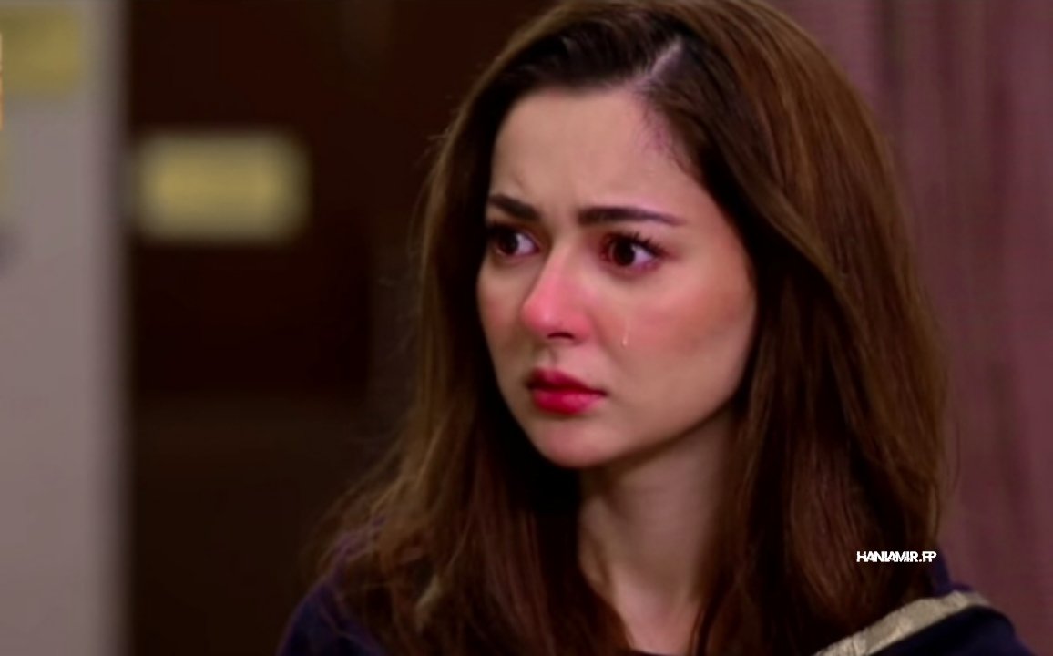 Haniaamirrr's tweet photo. She is such a great actor!!!!✨ And Rumi's character has won everyone's heart!!!!!🤩 Literally the character of Rumi ♥️ is my favorite she has done it so beautifully!!✨✨
@reaIhaniahehe #haniaAmir https://t.co/juZ6L0Z0rJ