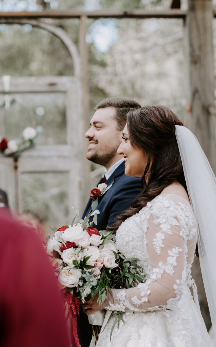 David_Haney11's tweet image. Happy 1st Anniversary to my gorgeous, wonderful wife!

I look forward to the rest of our lives together and making memories with you. We are in for an exciting, blissful, and romantic one!

I’ll cherish you forever and always, Haley. I love you! 

#OneYearDown #EternityToGo