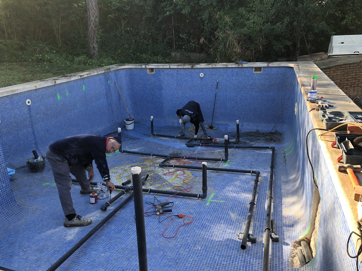 piscinasinterl2's tweet photo. Rehabilitación de piscina en la Pobla Castellón https://t.co/CDCVNMCu8c