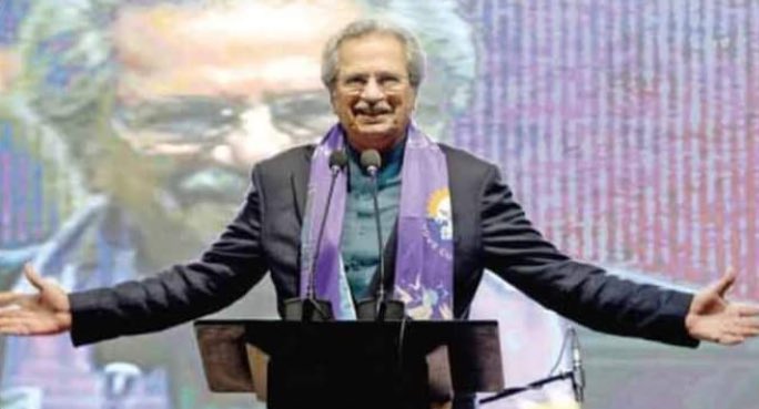 saad_premier's tweet photo. The most loving person in 2020 ❤️
#Shafqatmehmood @Shafqat_Mahmood https://t.co/rMPNibIzIl