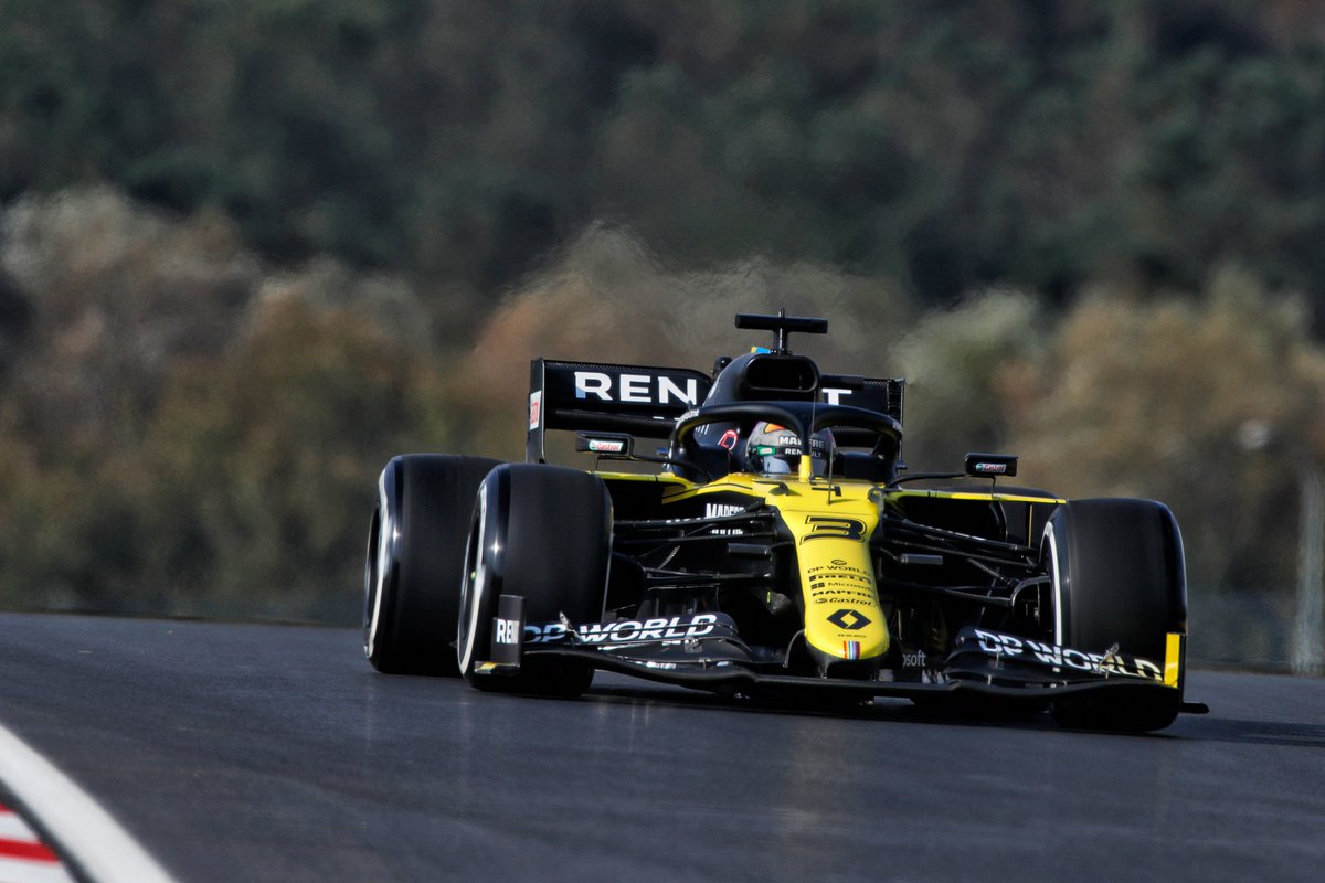 Renault doesn't see 2020 as breakthrough but more as the year where they could learn the car better amid P3 fight.
Marcin Budkowski says team will miss character Daniel Ricciardo:
https://t.co/D79iggN88D #F1 @danielricciardo | @MsportXtra https://t.co/odysnkqTYi