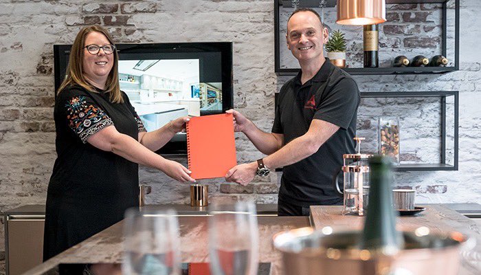 simonacresgroup's tweet photo. We were pleased to interview Fiona Woodall from @ColliersUK recently to launch our new series 🗣

The series is designed to highlight young talent who provide smart solutions within the KBB &amp; Merchant industries 🤝

Watch the full video from Fiona here: https://t.co/XSjmCgaib5 https://t.co/iyE2L4c9Fe