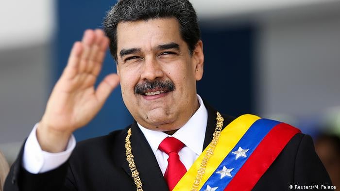 LuisEGarciaC7's tweet photo. #FelizCumpleañosPresidenteDelPueblo Un año más de vida siempre es motivo de celebración y más aún cuando es un batallador incansable como @nicolasmaduro
#Circuito7Indetenible
#VenVamosJuntos
@HectoRodriguez
@dcabellor
@taniapsuv https://t.co/uQFSjNcNSt