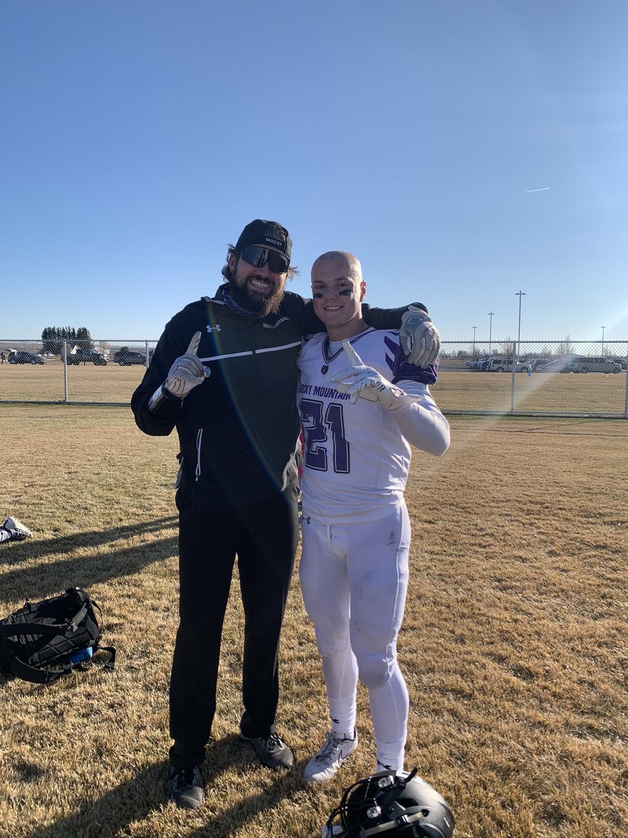 kadethompson21's tweet photo. State champions! Only team in Idaho that can say we ended the season on a win. So thankful to be able to look up to this senior class that was such a great example. I will remember this season for the rest of my life. This team really is my 2nd family, I loved every second of it! https://t.co/Fpn7gURkFT