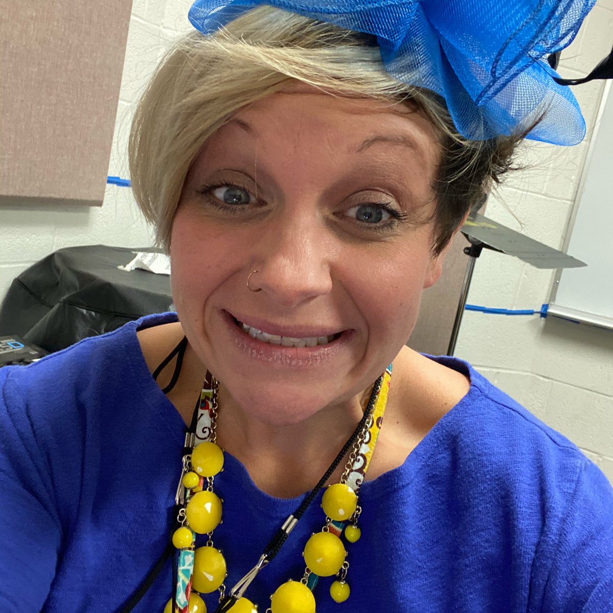 Ms_K_Thompson's tweet photo. #crazyhatday @WillinkTitans @WillinkMusic https://t.co/kv2kBPpnnn