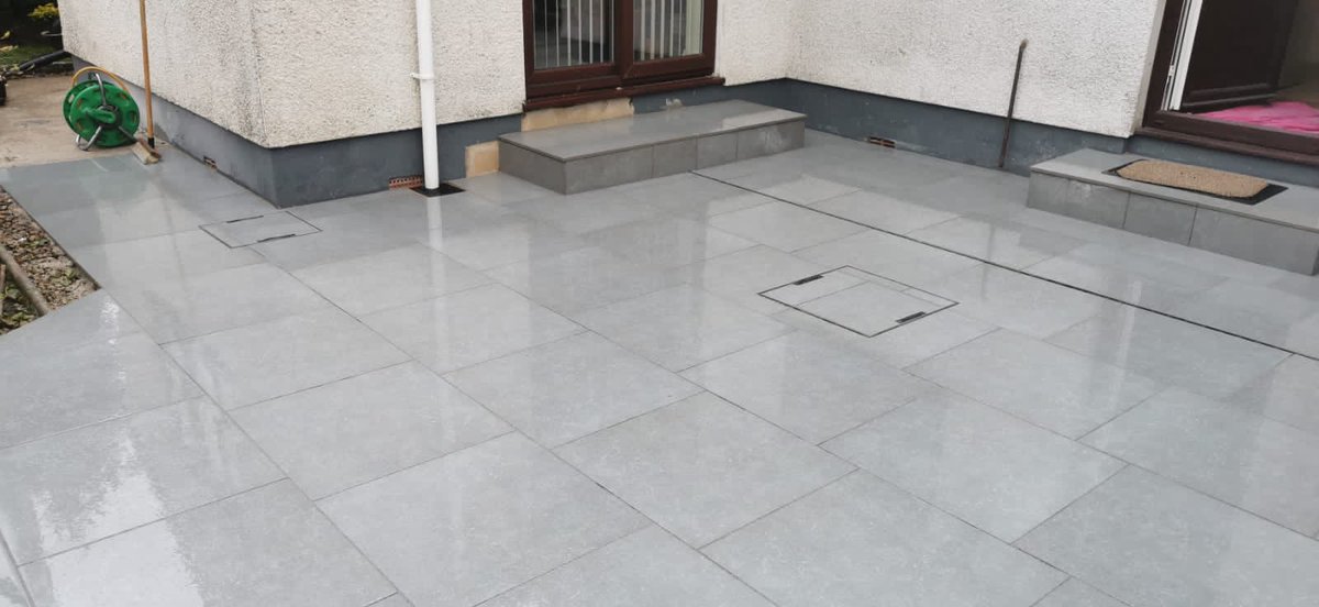 New marshalls symphony blauw installed to form a contemporary easy maintained terrace for our #Illogan clients #ghl #jobdone @MarshallsReg #bestbyfar <a href="/mattyboarder/">Matt Carroll</a> <a href="/RTMGeorgeP/">George Palmer</a>