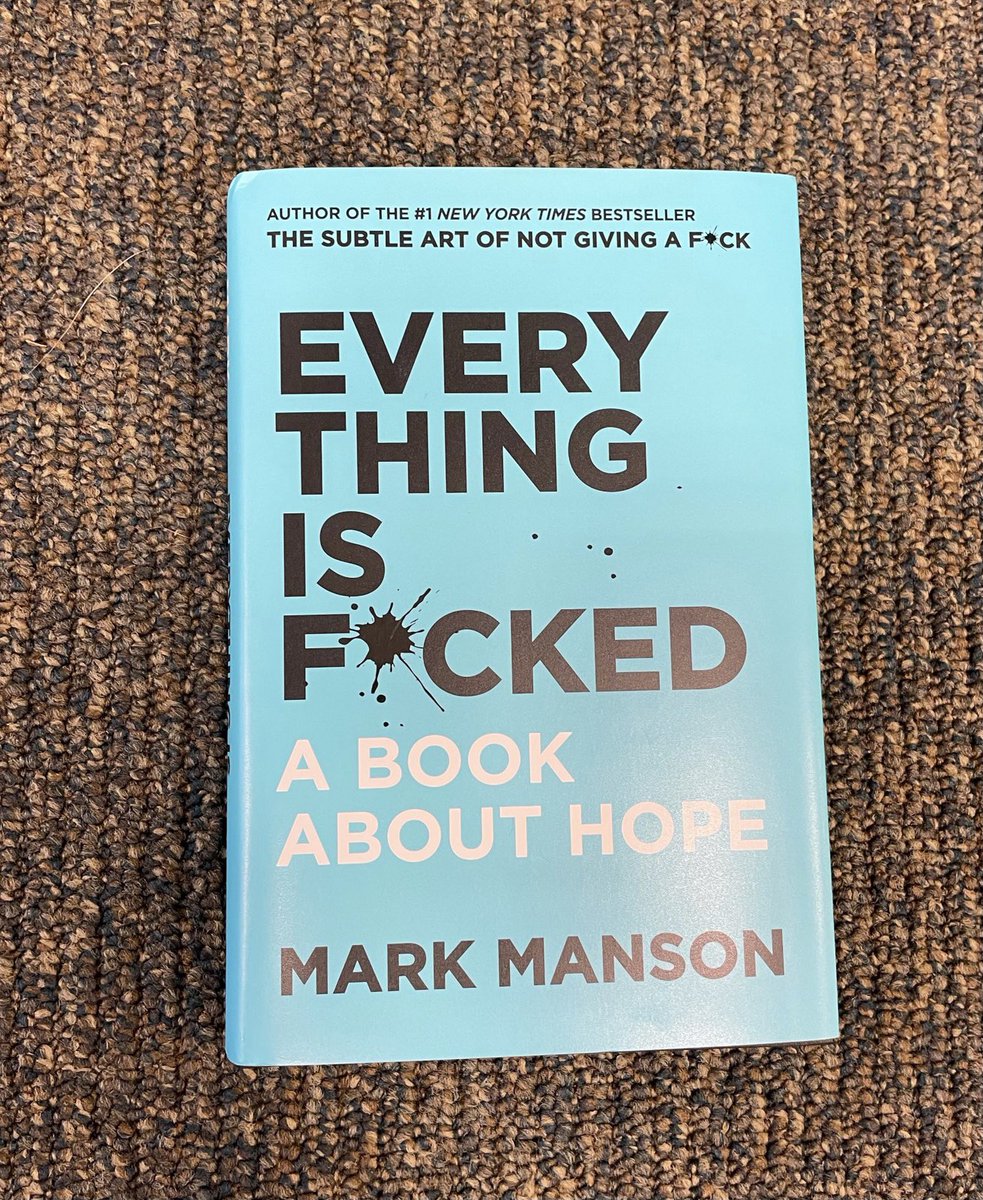 DCross302's tweet photo. Just in case anybody is still looking for a 2020 Christmas present for me, this book would be perfect #2020In4Words #Christmas2020 https://t.co/XYpzOj327K