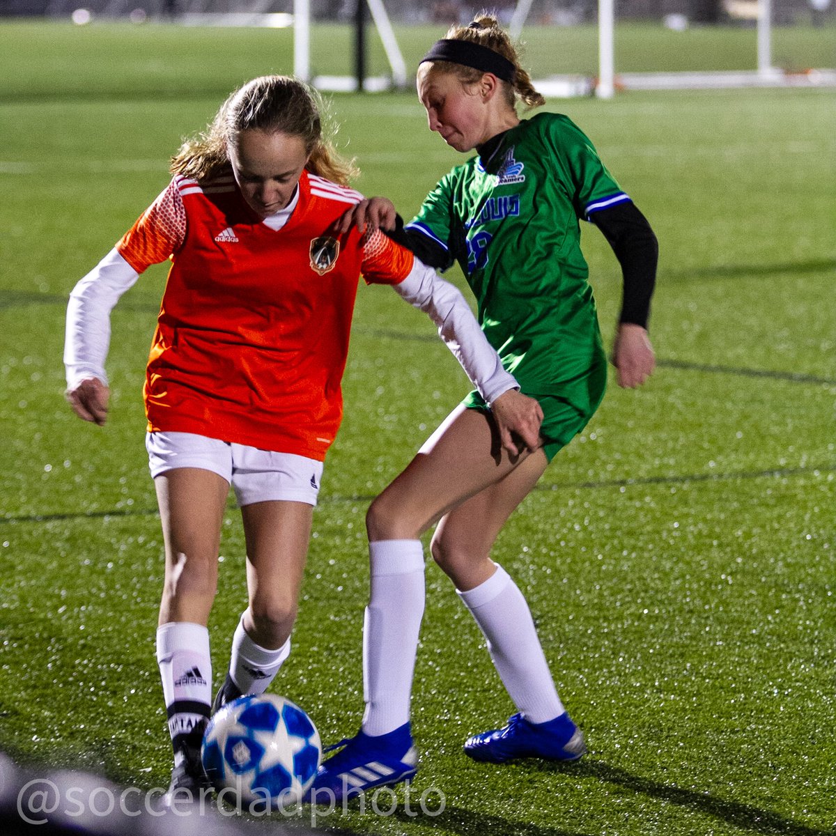 soccerdadphoto's tweet photo. A very soggy game between @StSteamers 06/07 Blue vs @KolpingKicks1 Brann 06 Saturday evening @LouFuszSoccer #soccer #soccerdadphoto @slysaleague https://t.co/ZbHh0bjdKv