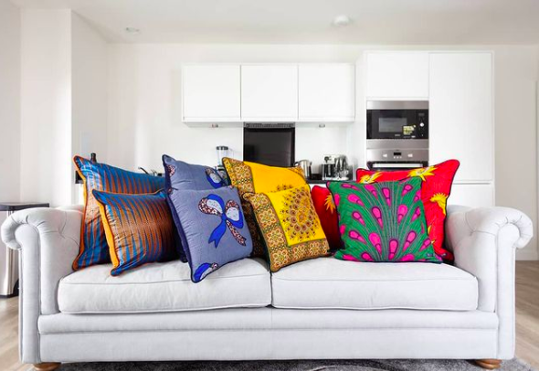 myrunwaygroup's tweet photo. 🚨Our #BlackChristmasSale is almost here, so it's time for a little throwback to one of the fantastic brands we had in October

✨@copperdustLDN by @iamvanessa_a 

This interior styling company creates distinct concepts merging African inspired décor with contemporary design 🤎 https://t.co/wToZe0E8wh