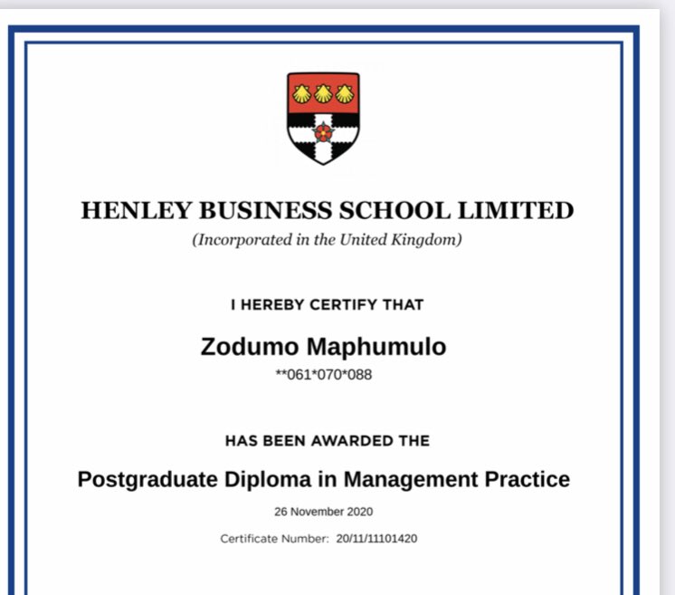 zoekadumo's tweet photo. How it started vs How it’s going 👩🏽‍🎓 covid-19 graduate onboard onto the next one🤞🏽 https://t.co/G6HGzniJd9