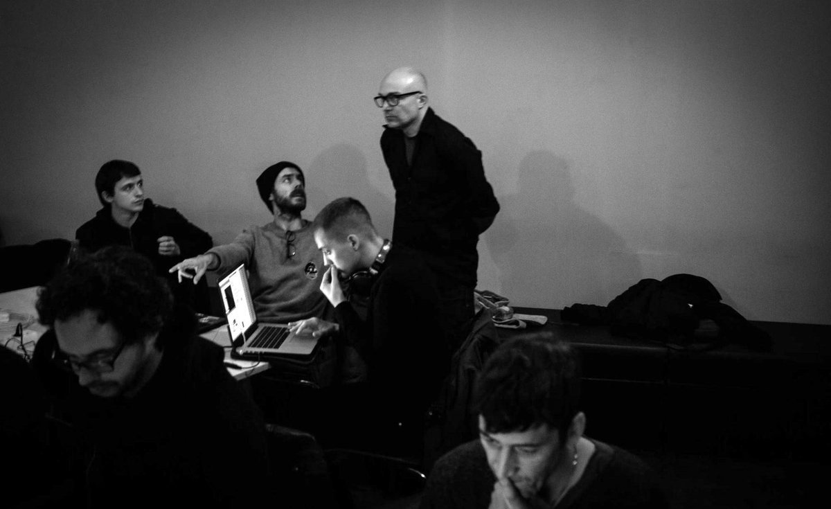 Structure Void est lancée ! - mailchi.mp/a2577550a60a/s…

#abletonlive #maxforlive #maxmsp #formations #art #son #mao # audiovisuel #afdas #cpf #cours #arduino