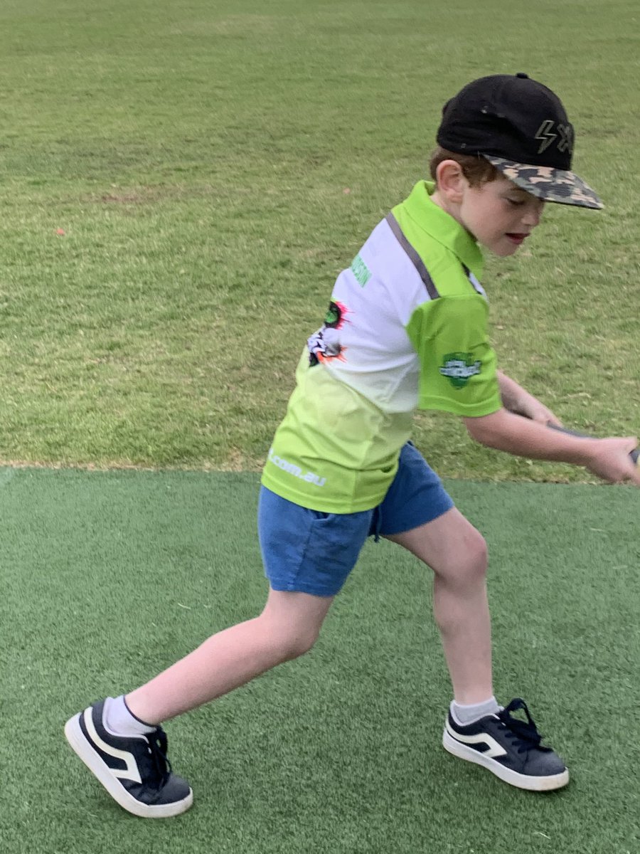mareeknight79's tweet photo. A great afternoon at the @wsccplovers Junior Blasters. Lots of fun and laughter as we practiced our batting and running between the wicket today. Thanks to @Fishy216 for dropping in 🏏 https://t.co/Ls8ojmOORm