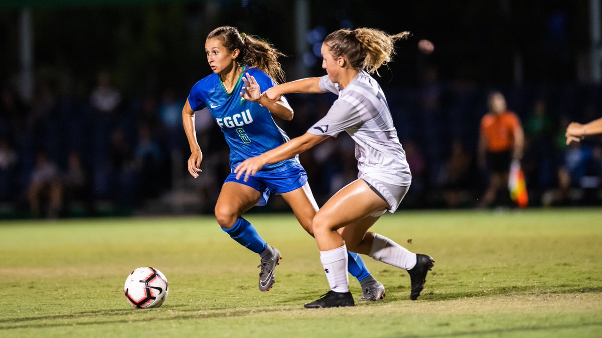 FGCU_WSoccer's tweet photo. 𝟗𝟎 𝐝𝐚𝐲𝐬 between us and our @ASUNSoccer opener against UNF. 😤⚽️

#HailToTheEagles 🤙🌴🦅 https://t.co/mpAAN817QX