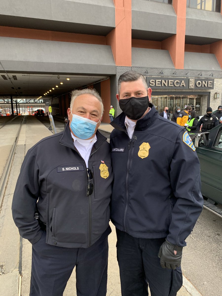 RepTimKennedy's tweet photo. An inspiring sight over at Seneca One today - 500 turkeys given out to WNY families in need, thanks to @douglasdevdc @MandT_Bank @buffalopba @BPDAlerts with help from @forty3north and @BPeacemakers. https://t.co/V1zDLJ26Zg