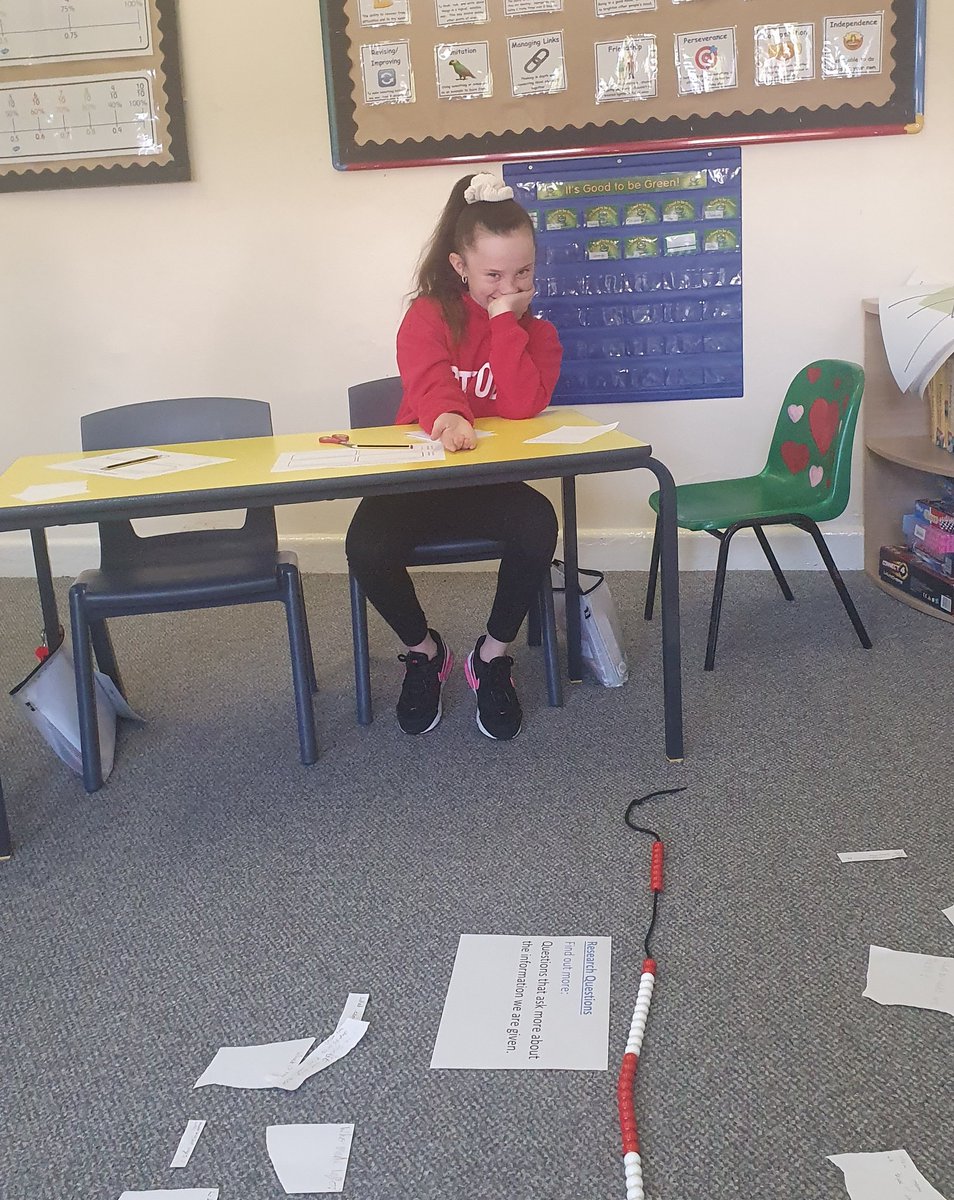 TMET_PrimaryInt's tweet photo. We knew she could do it! Slowly but surely this @knightontmet Character+ student has been building up her confidence to speak aloud in group & share her opinions. Wk 1 she whispered to a talk partner, last week she wrote points down & this week she spoke! 💚 #Character #Bravery https://t.co/nKVLLnt4dd