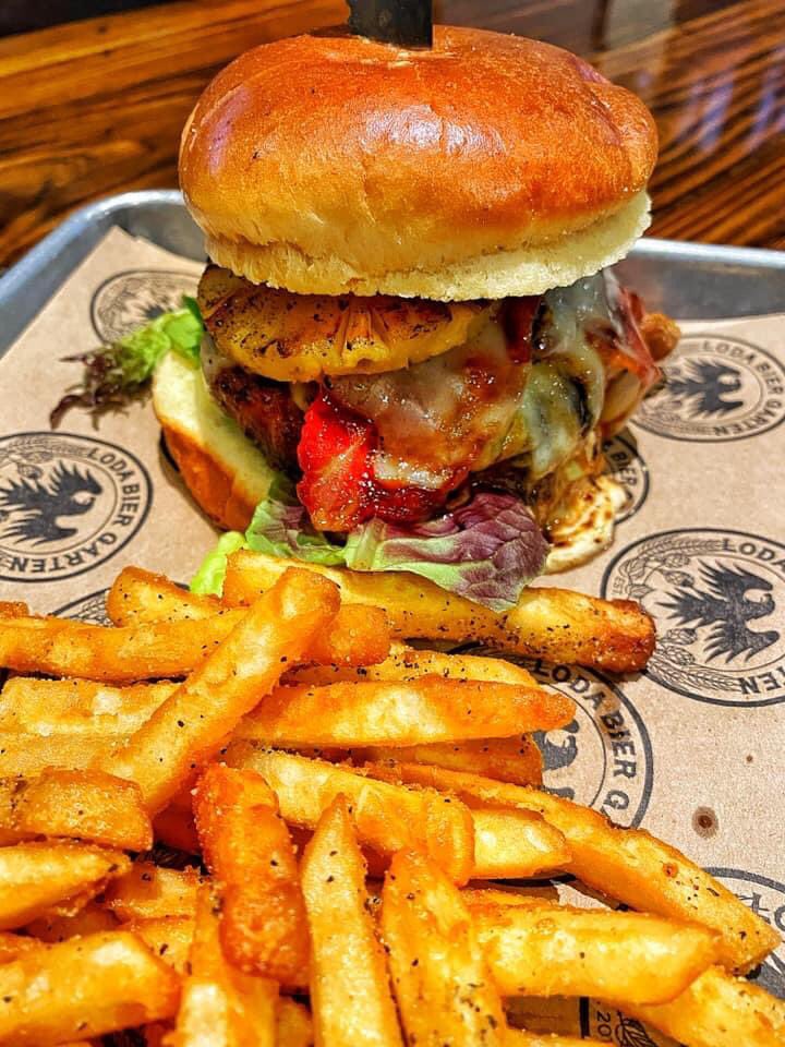 LoDaBier's tweet photo. Our burgers taste as good as they look...
#lodabeer #lodabiergarten #badassburgers #ALLthebeer #MobileAL #twolocations https://t.co/XrDU0LTuov