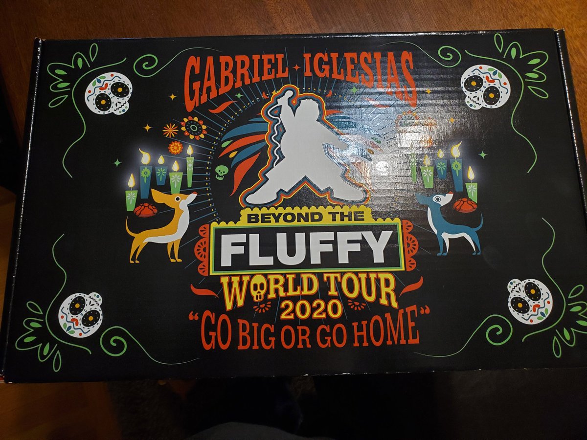 PatrickHarden86's tweet photo. @fluffyguy yay!!! It came!!! Super excited! #FluffyTourBox #BeyondTheFluffy https://t.co/r2KXIMwvKT