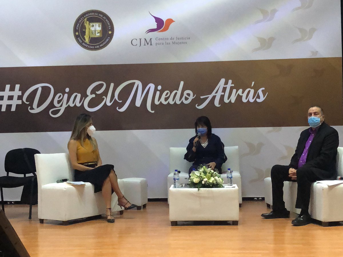 SoledadDurazo's tweet photo. #DejaElMiedoAtrás campaña de la @fgjesonora  a través de los diversos medios y el #STIRT para incentivar la denuncia de mujeres víctimas de violencia. https://t.co/otXEtqaUB2