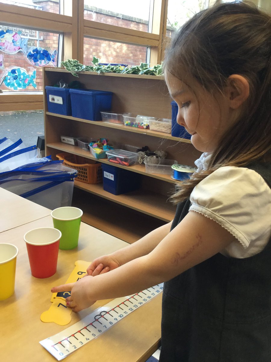 misspageLVPS's tweet photo. More confident individuals using their number line and concrete materials to complete addition problems 👍🏼 #LVPSMATHS #sealmaths #activemaths https://t.co/J54XLIEBe4