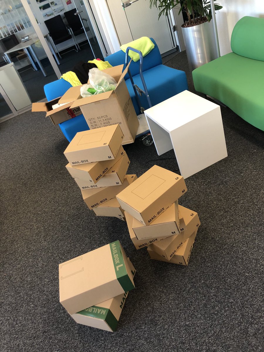 schomberg's tweet photo. So, the 12 packages for the participants of the Grande Finale of the #DCC20 are packed.
I just felt a bit like a Christmas elf!
https://t.co/TceA9PFA5g https://t.co/UFioCxRCfE