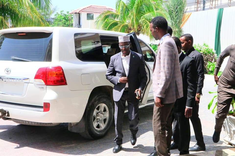 Cadare2021's tweet photo. #Sheikh #Shariif #Sheikh https://t.co/ik6l9I2SZn