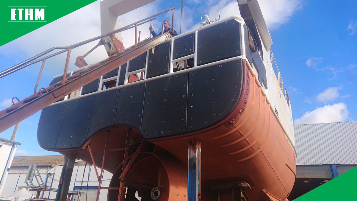 ethm_maritime's tweet photo. [ Protection de la poupe – Chalutier Gloire à dieu 🛳]

💬 Réalisation de la protection de la poupe du chalutier « Gloire à Dieu » avec des plaques d’usure en Polyéthylène Haute densité. 

#ETHM #ProtectionDeLapoupe #ChalutierGloireADieu #Dieppe #MancheIndustrieMarine https://t.co/Qz7GUnF83W