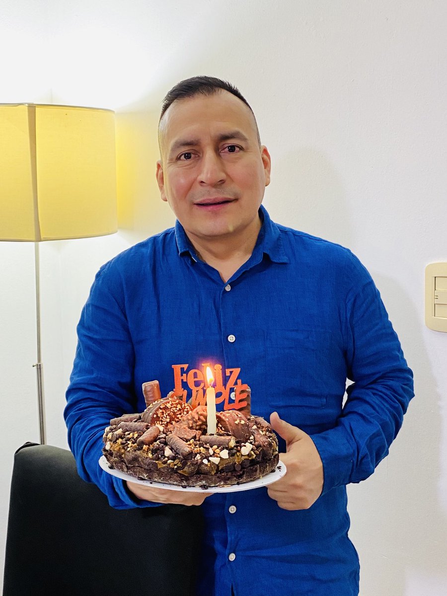 ApHeberValencia's tweet photo. Agradezco A Todos Mis Amados Del Reino, Familiares, Amigos, Amistades y Seguidores De Las Redes Sociales; Por Todos Los Saludos A Través De Mensajes y Llamadas. https://t.co/rLri9pJCbQ