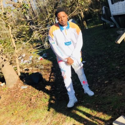 HoodrichMohee's tweet photo. #NewProfilePic https://t.co/aT0Z8nA0si