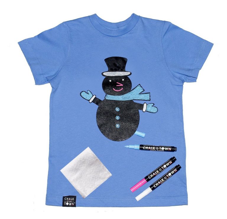 gaynycdad's tweet image. Chalk of the Town Snowman T Shirt Kit Giveaway! @ChalkofthetownT #chalkmarkers #diy #personalize gaynycdad.com/2020/11/chalk-…