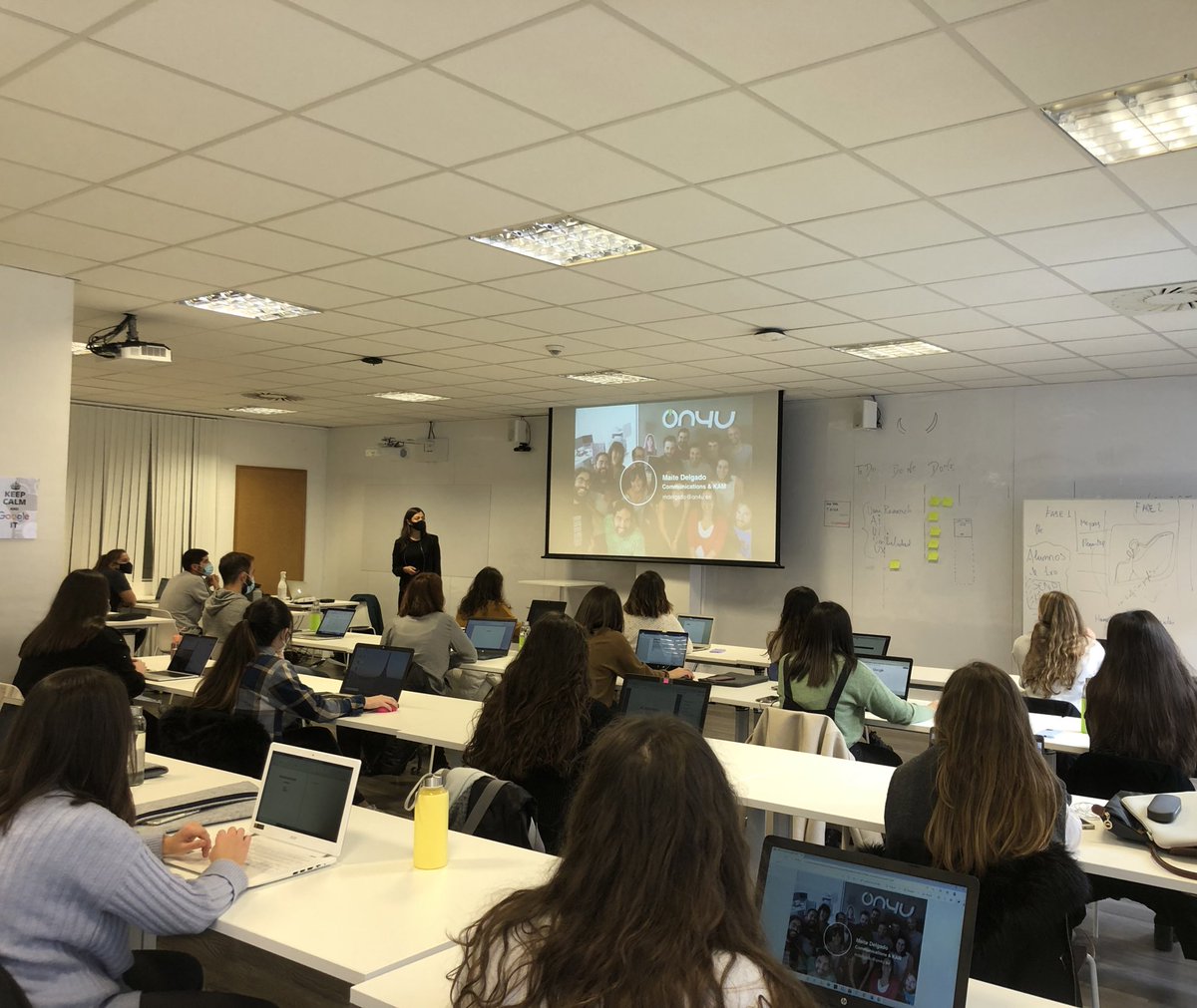 MUMKTDigital's tweet photo. Los hábitos de compra de los consumidores han cambiado a causa del #Covid19 y el #Ecommerce adquiere cada vez mayor relevancia en los negocios. En los próximos días hablaremos de esto y mucho más con Maite Delgado de @on4u https://t.co/5G83i0sy16