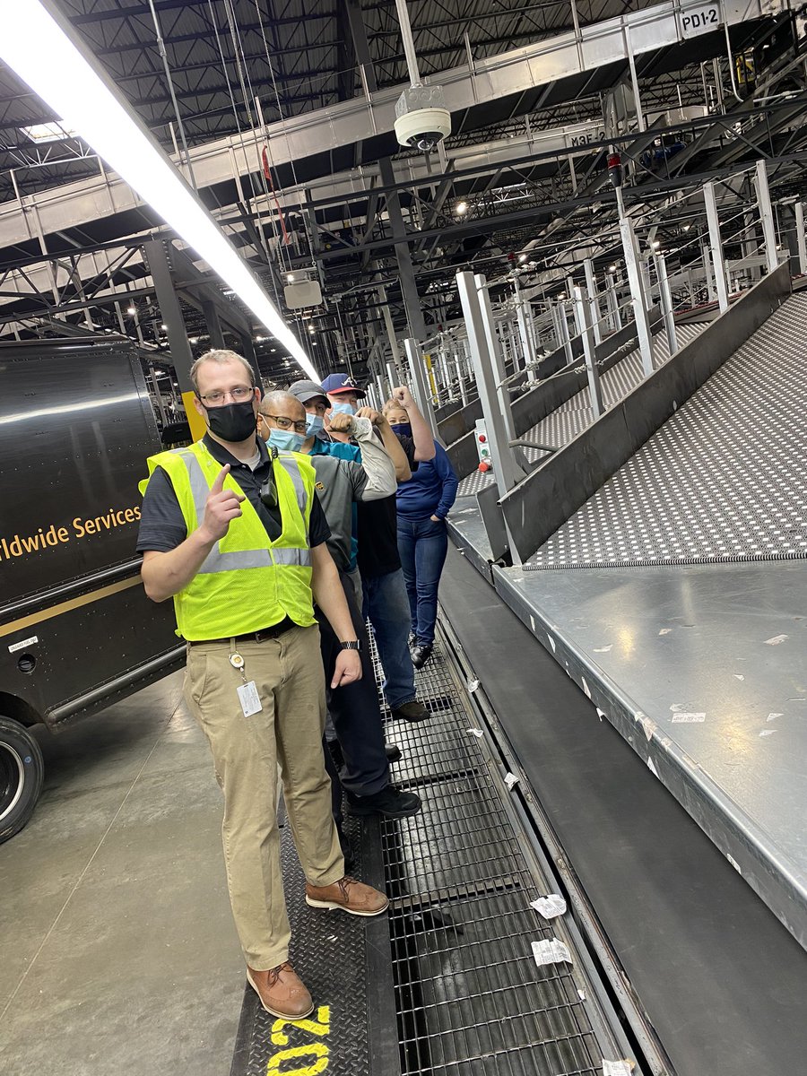 WCHNCPreload's tweet photo. It was a good morning on the West Charlotte preload, wrapped up and #doorsdown #NCstandards https://t.co/FTZzobIKTo