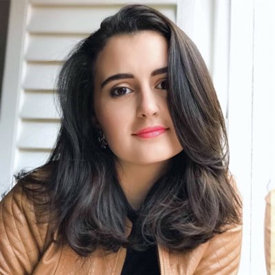 venter_larissa's tweet photo. #NewProfilePic https://t.co/GX2gFiN2KV