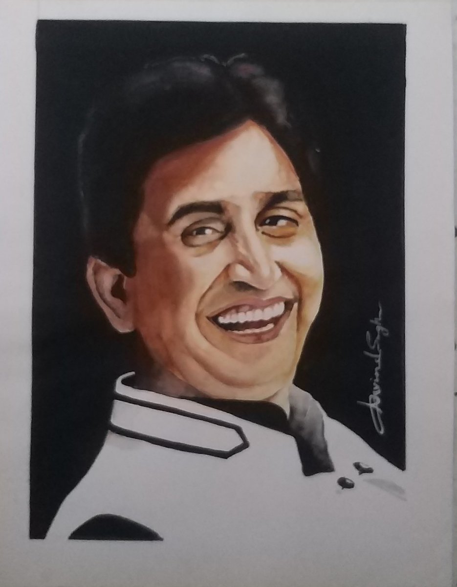 artwitharvind's tweet photo. A small tribute at 100 year of @lkouniv  University of Lucknow to Dr Kumar vishvas ji 
Love you sir
@DrKumarVishwas https://t.co/FkQ0pXIHgk