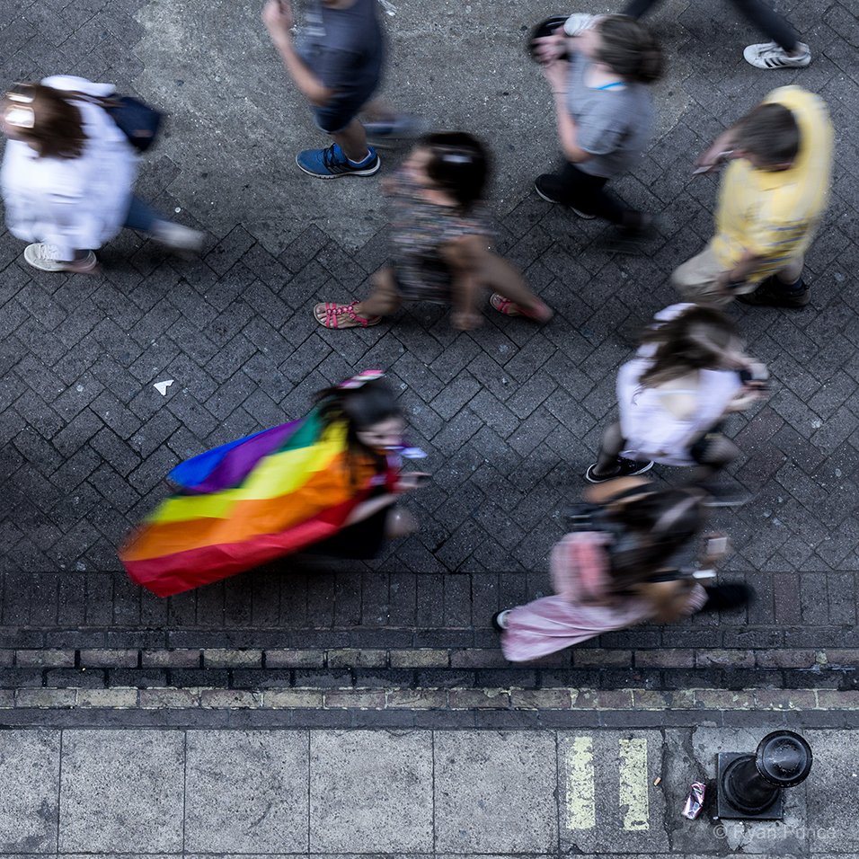 CRASSHlive's tweet photo. Today! 5pm UK Time: #QueerMigrations keynote by Gayatri Gopinath (NYU) ‘Unruly Visions: The Queer Regional Imaginaries of Agha Shahid Ali &amp; Sunil Gupta’. Q&amp;A with Natasha Tanna (UCL)
➞ https://t.co/gJcwHToxTW
Watch on CRASSH's YouTube channel.
#CRASSHconferences #CRASSHonline https://t.co/MyeZlJujy9