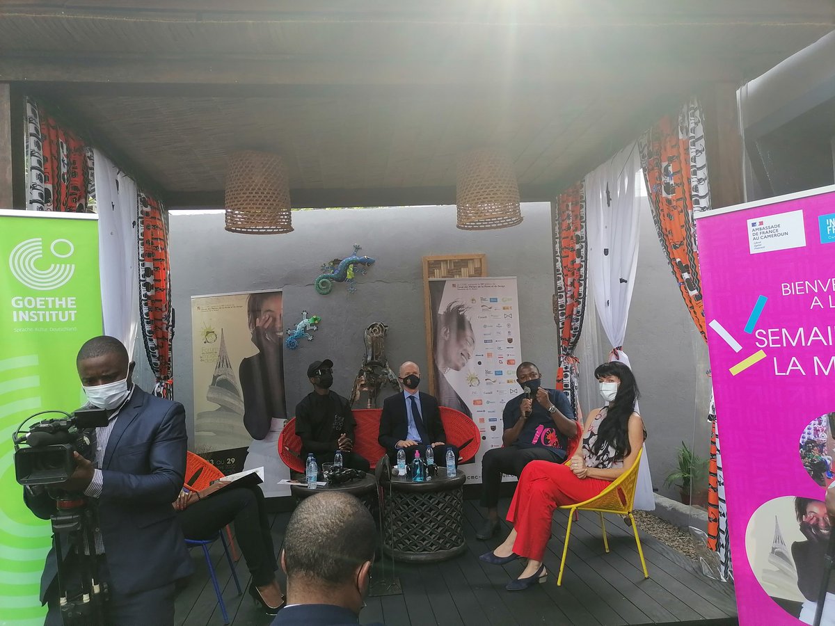 IFCameroun's tweet photo. YAOUNDÉ 
Conférence de presse de lancement du #ForumDesMétiersDeLaModeEtDuDesign avec @ChrisGuilhou, Ambassadeur de @FRauCameroun #ImaneAyissi, célèbre styliste camerounais, #YvesEyaa Directeur du #CCMC et #KristellDorval directrice de l'IFC Ydé https://t.co/Izp2gLtxv7
