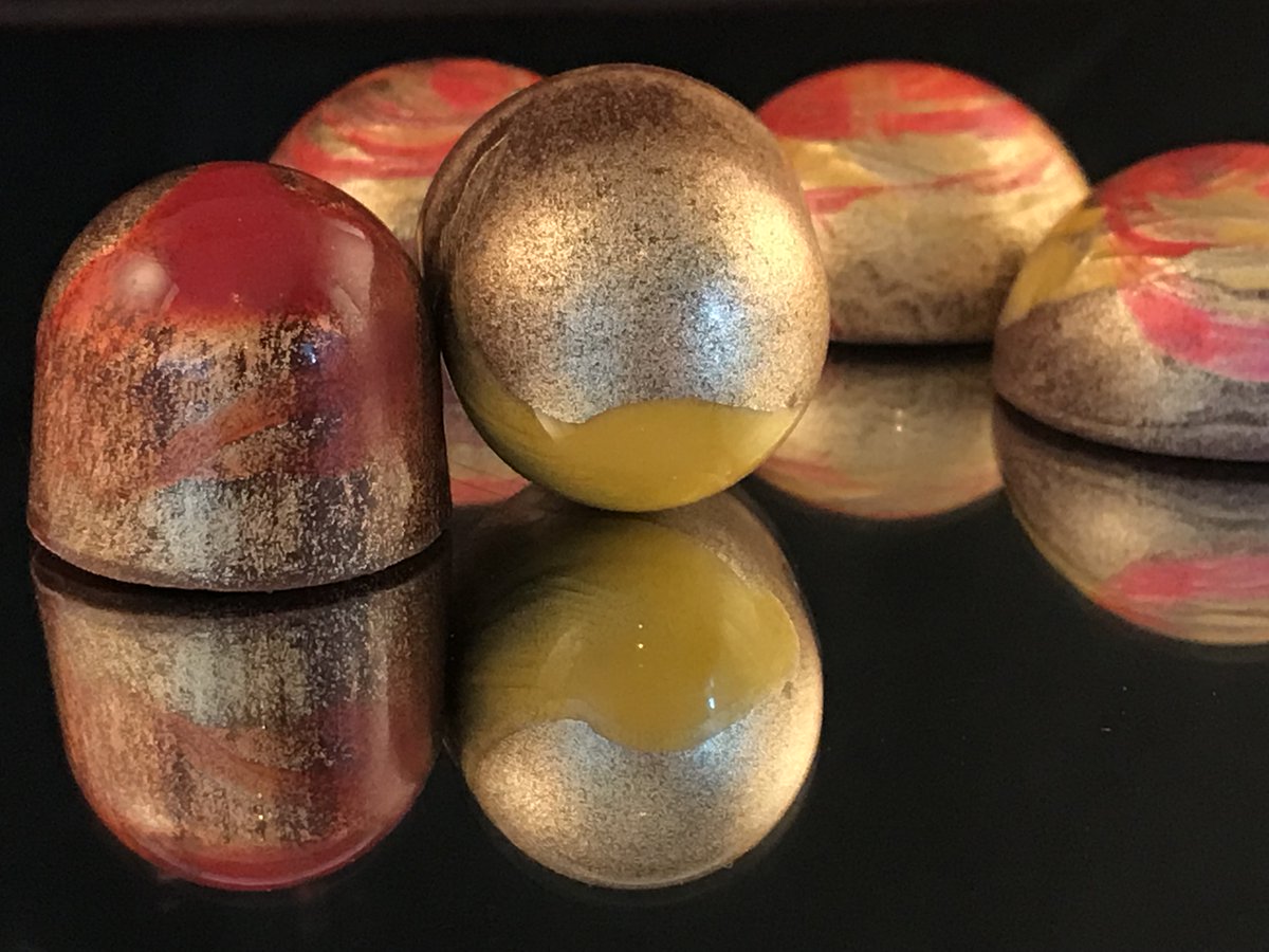 InstitutoCCF's tweet photo. taller de bombones belga taller dirigido por el máster chef @carlosfierrow Práctico, participativo, presencial.
Guía y certificado digital.
Sábado 28 de noviembre
⏰ 02:30 pm Inf 0412-411-1686 https://t.co/L7SFq5VedJ