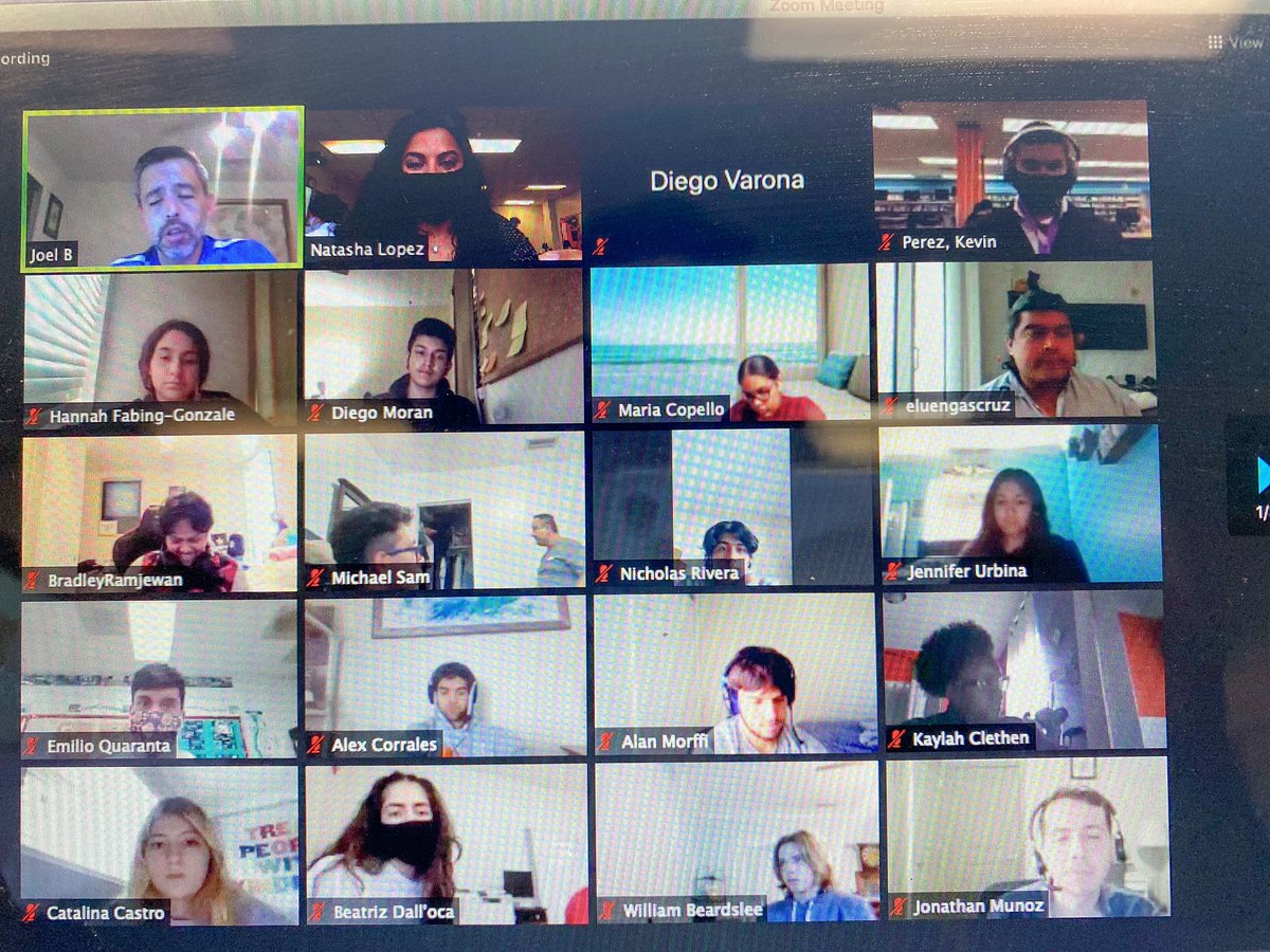 Our Academy of Finance students had a very busy week last week. Our students Dressed for Success, in person and online! We had a presentation with @stevestowe from the @miamiheat organization.  And our Juniors had their virtual Resume Workshop with @kpmg!