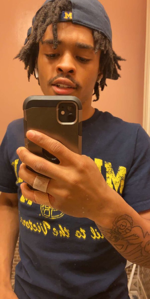 baits_dl's tweet photo. D fine ass😫👅🤤 https://t.co/VsXtYqxasl