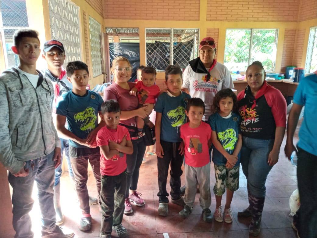 renaldyLG's tweet photo. Jóvenes Promotores Solidarios del Departamento de Matagalpa realizan visita y entrega de obsequios enviados por el Comandante Daniel en la Comunidad del Carmen, peñas Blanca, La Dalia.
#FelicesDeCompartir ✌🏻♥️🖤 @PromSolidaria  @JPSM19J https://t.co/fpjM2kB64w