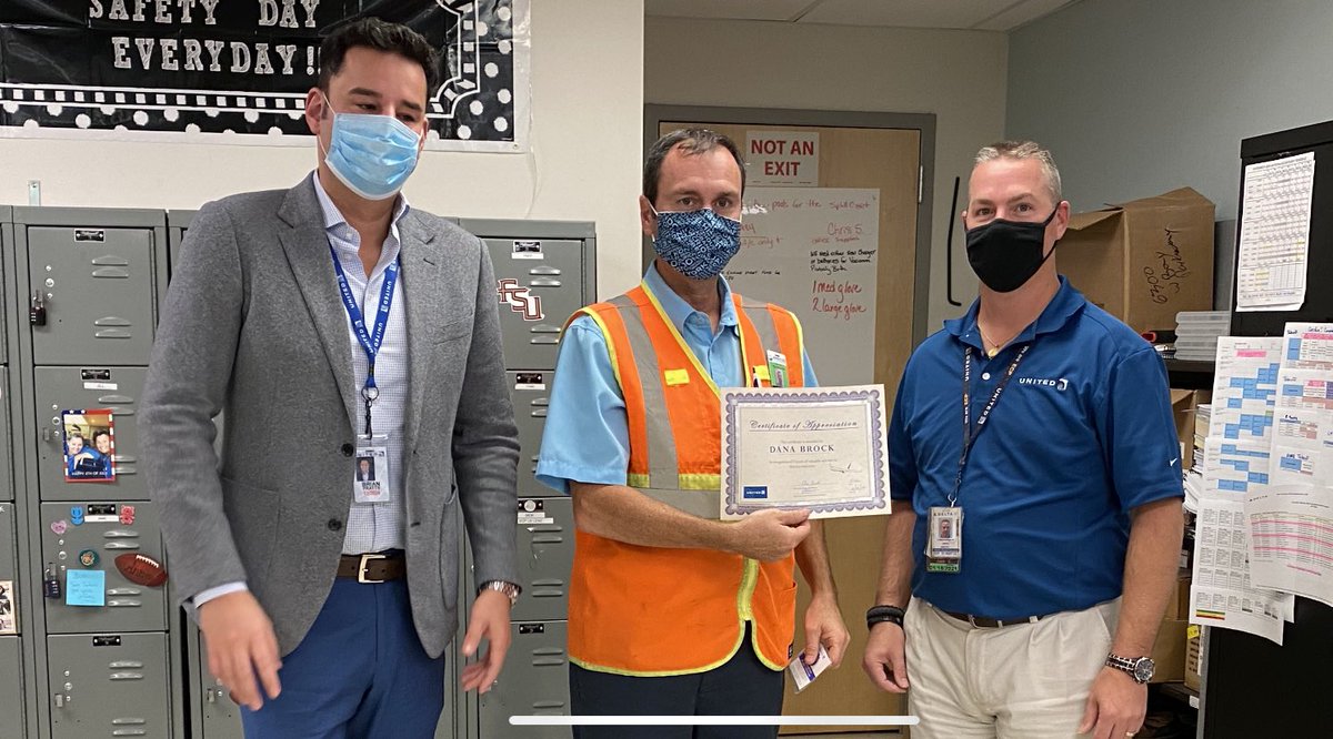 Tracy Roberts tweet media