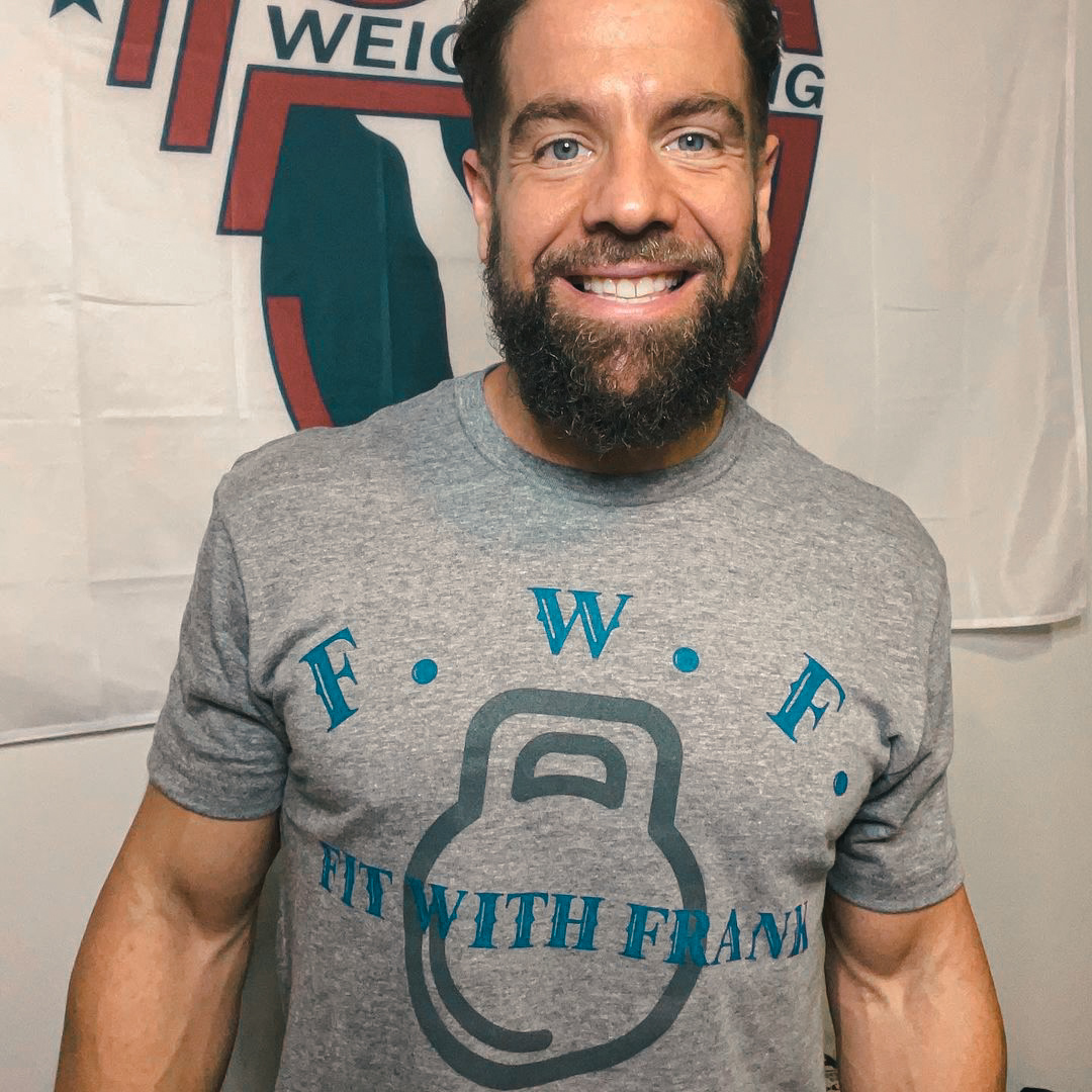 PocketSuite's tweet image. Did you know @CosenzaFrank has a Youtube Channel with a bunch of quick and killer workouts? Check it out and #getfitquick
youtube.com/user/Nyknight6…