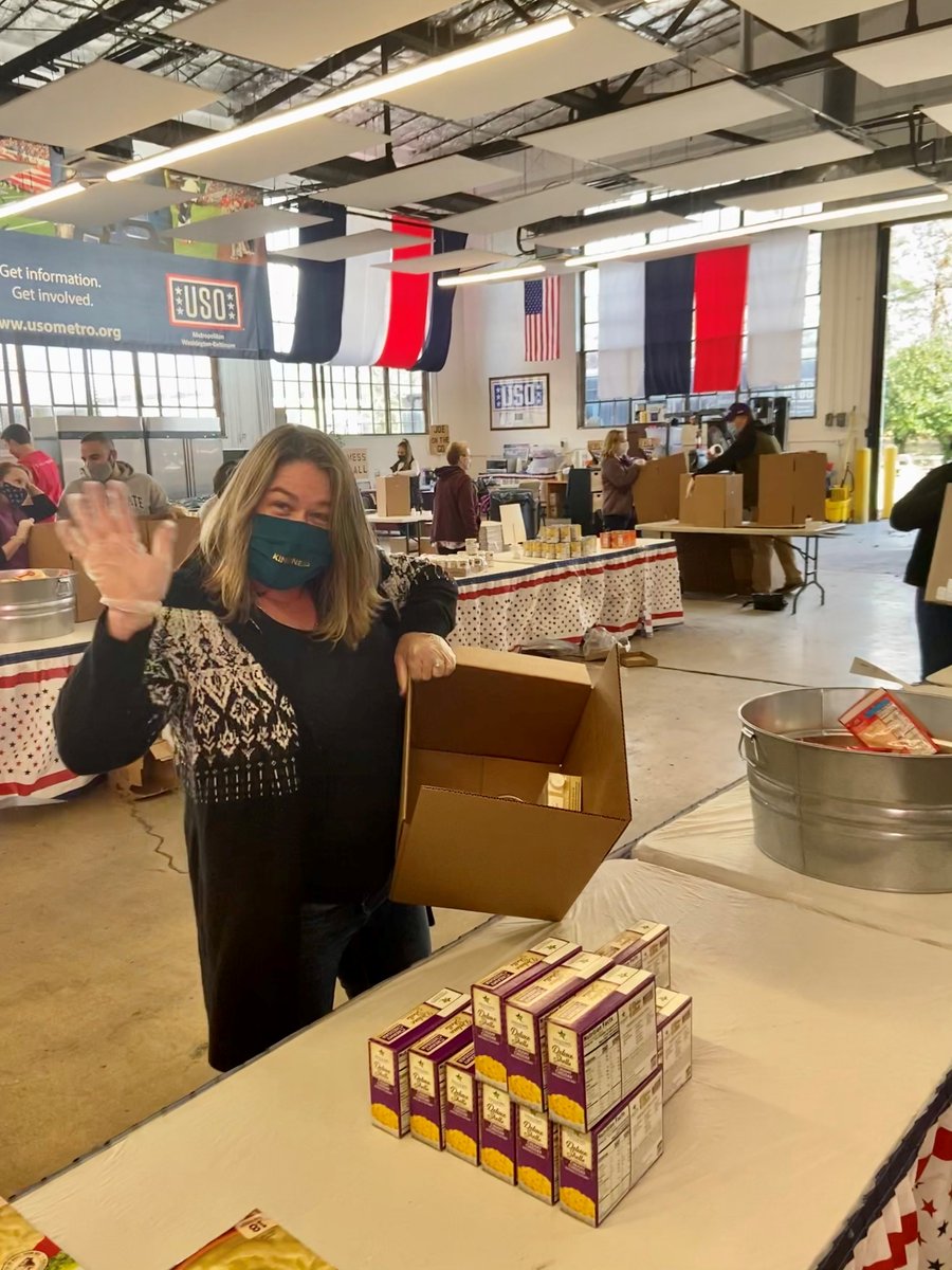 Guidehouse's tweet photo. We were honored to sponsor and participate in the @USOMetroDC #TurkeysforTroops donation drive to thank and support the military community! Scott McIntyre, Guidehouse CEO, presented our donation to support military families. https://t.co/GIoBmp6lUb