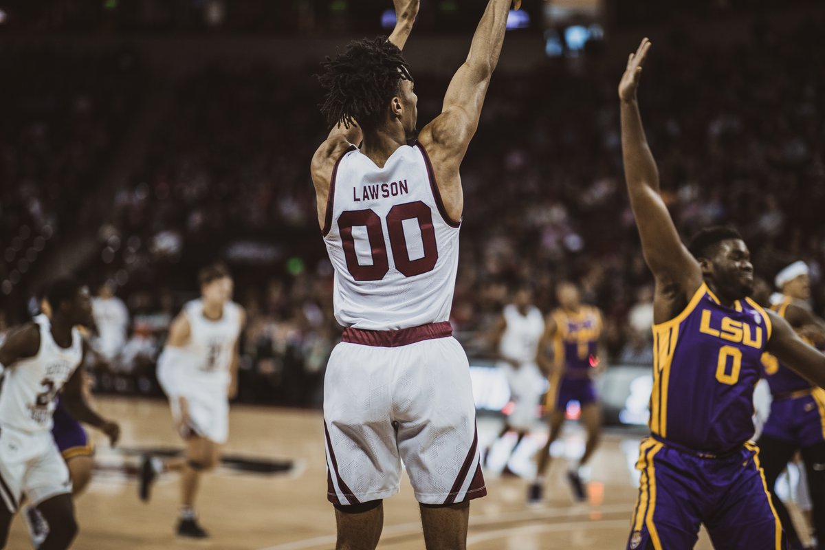 GamecocksOnline's tweet photo. Hoopz is back this week in the 803 😎🤙 https://t.co/S8swGhp6ES
